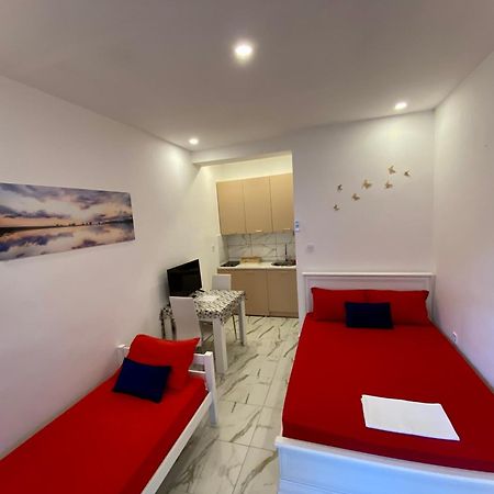 Banicevic Apartmani Thenovici Exterior photo