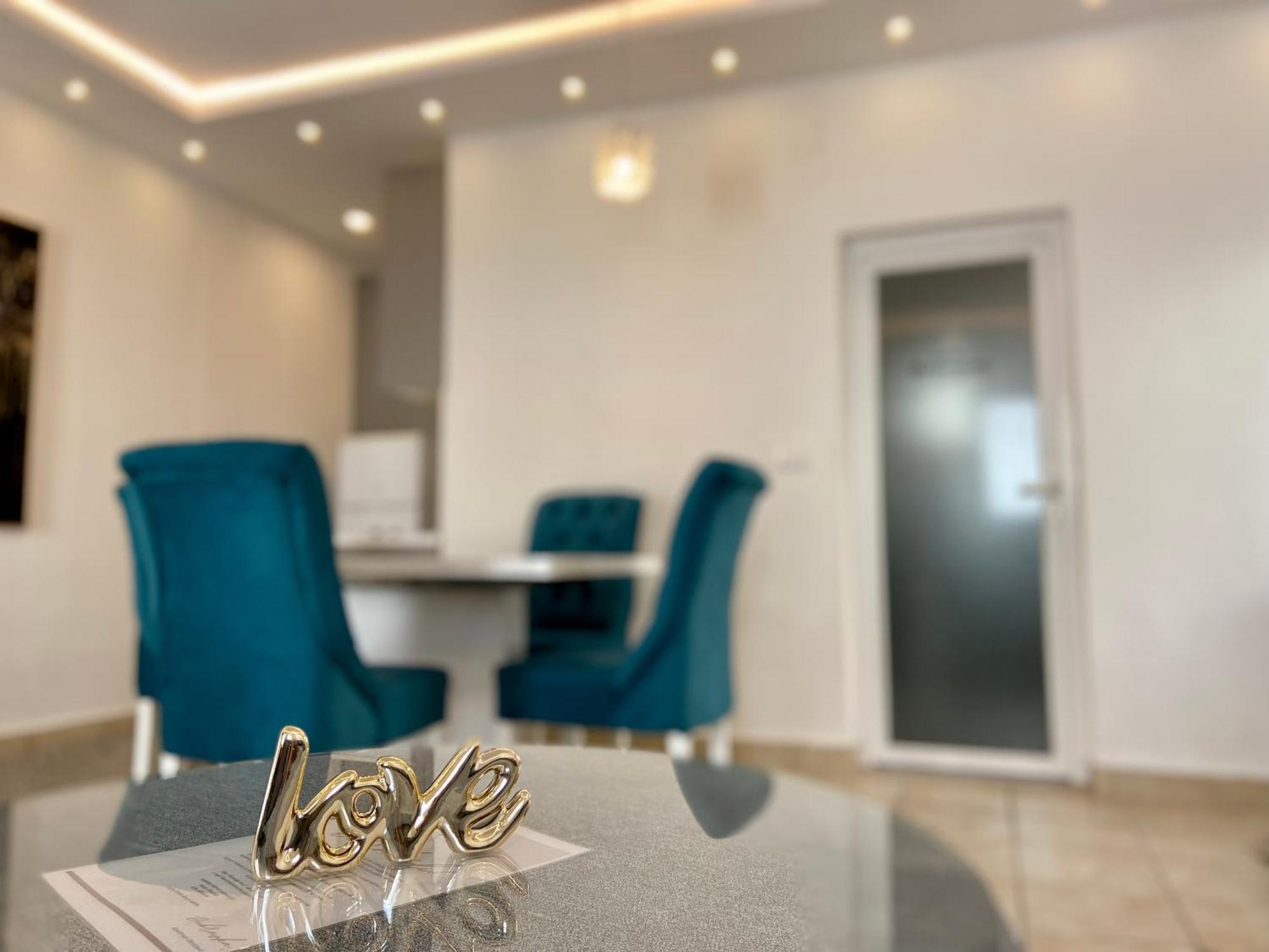 Banicevic Apartmani Thenovici Exterior photo