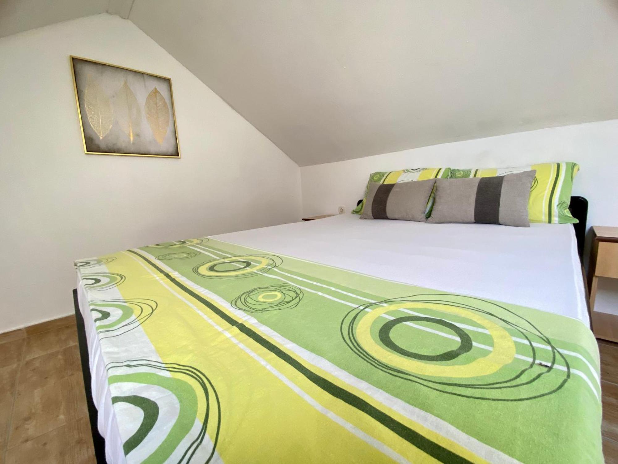 Banicevic Apartmani Thenovici Room photo